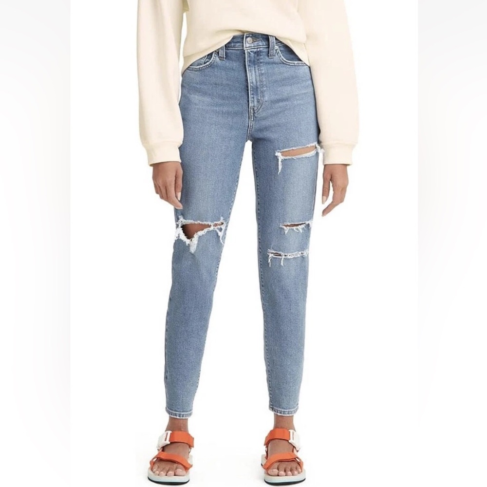 Levi's Women's High Waisted Mom Jeans Size: 29 x 29